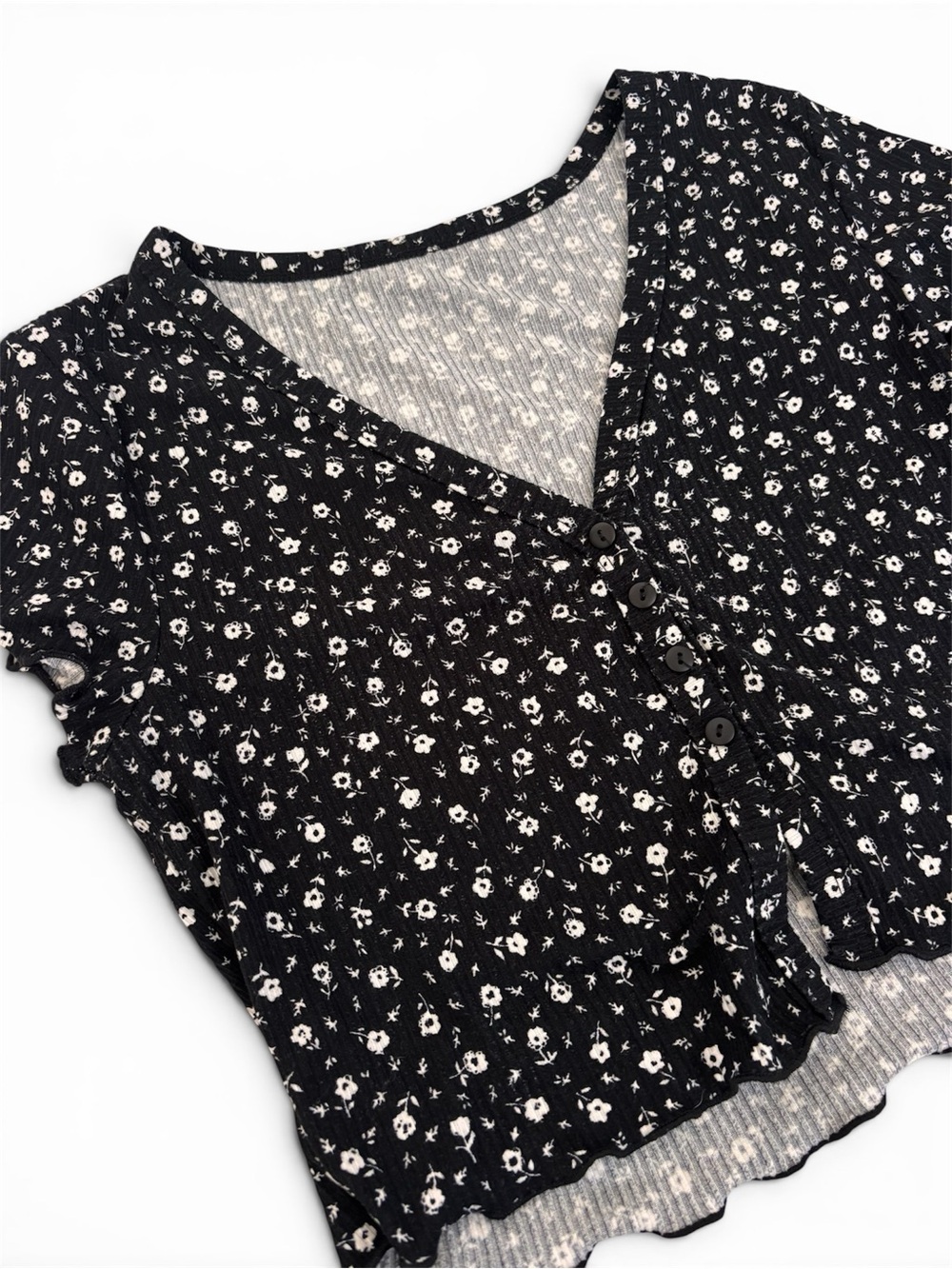 Brandy Melville Black Floral Button-Front Cropped Top